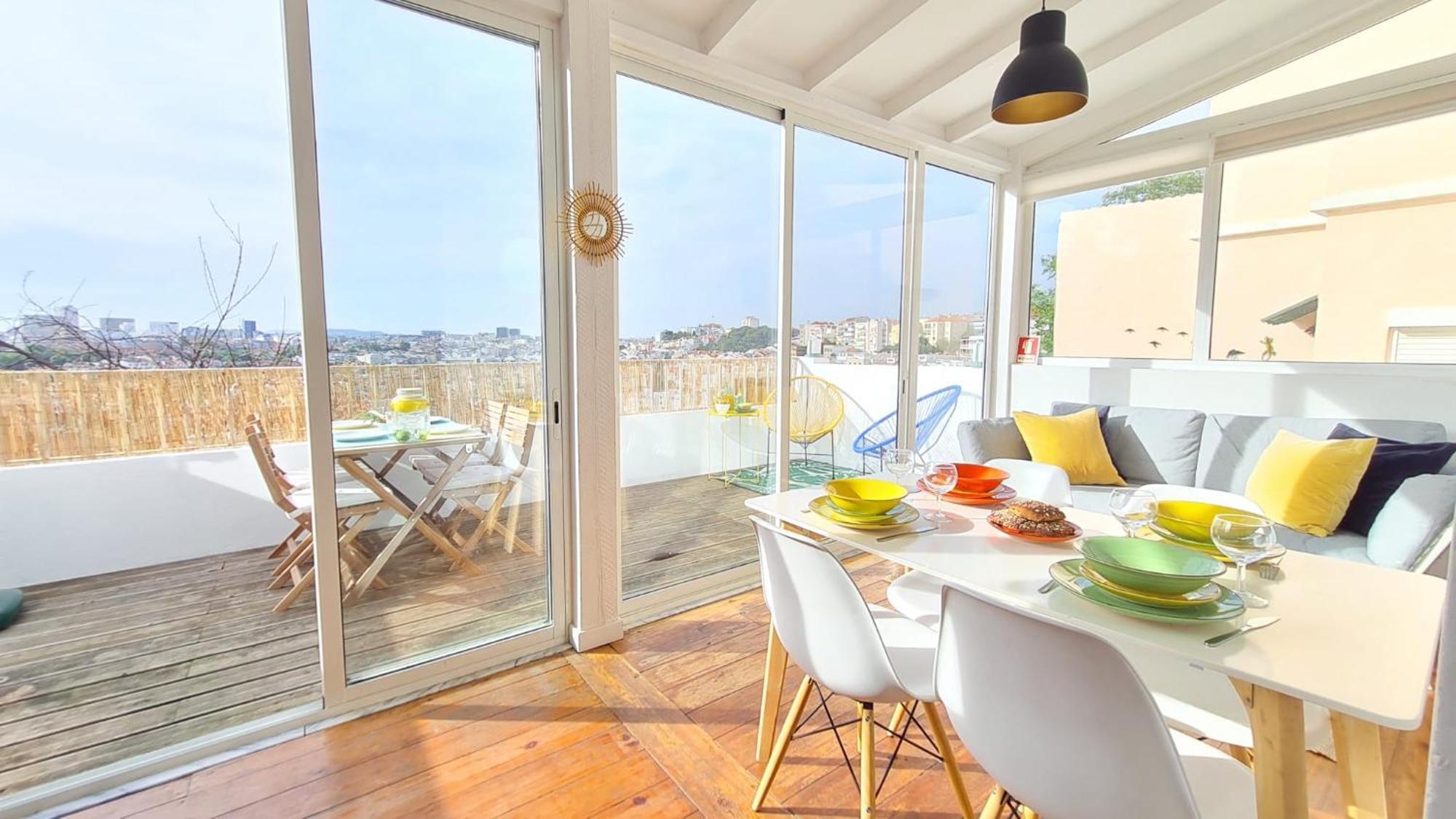 Happy Stay Lisbon - Suite With A View, Private Terrace & Ac Екстериор снимка