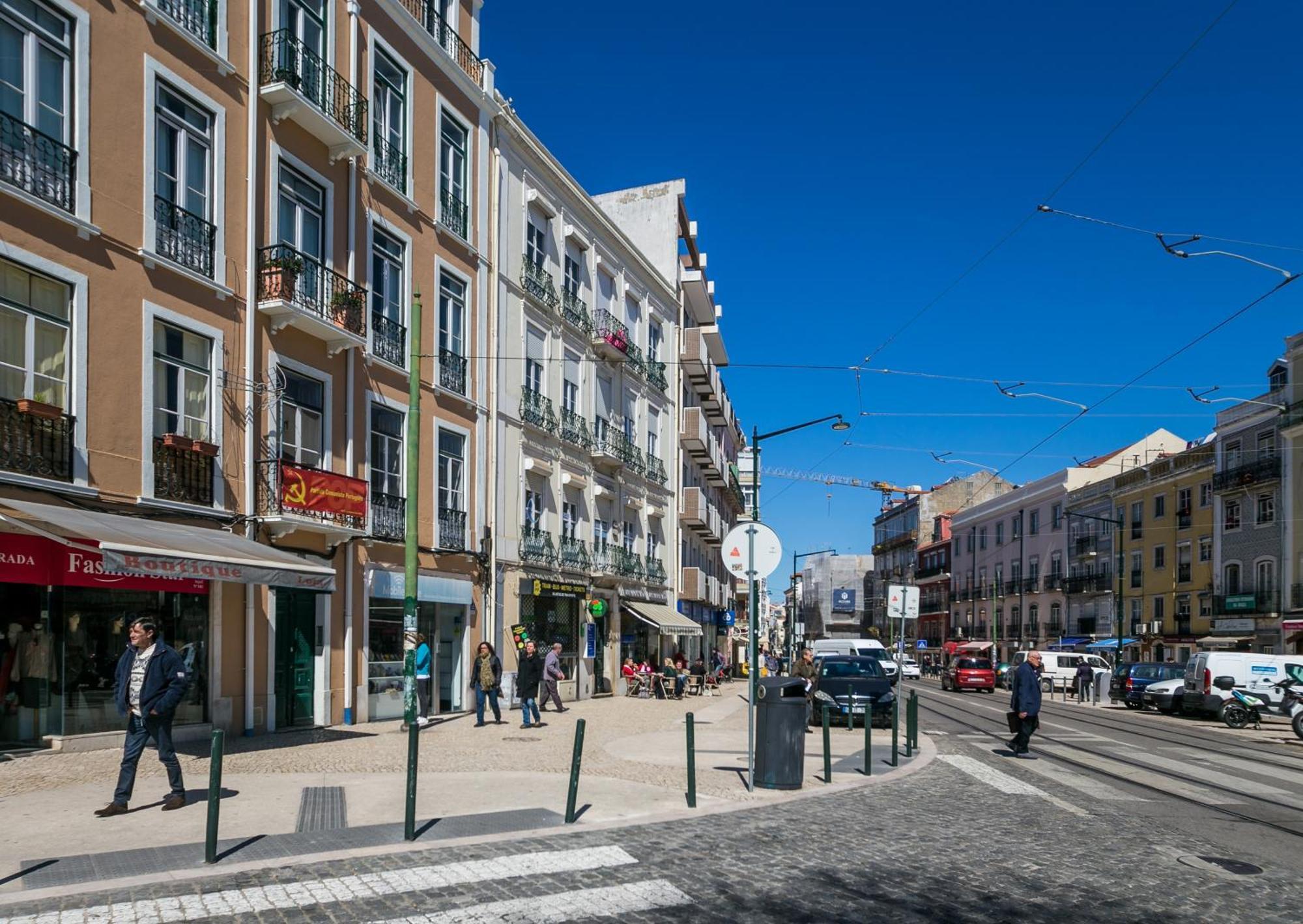 Happy Stay Lisbon - Suite With A View, Private Terrace & Ac Екстериор снимка